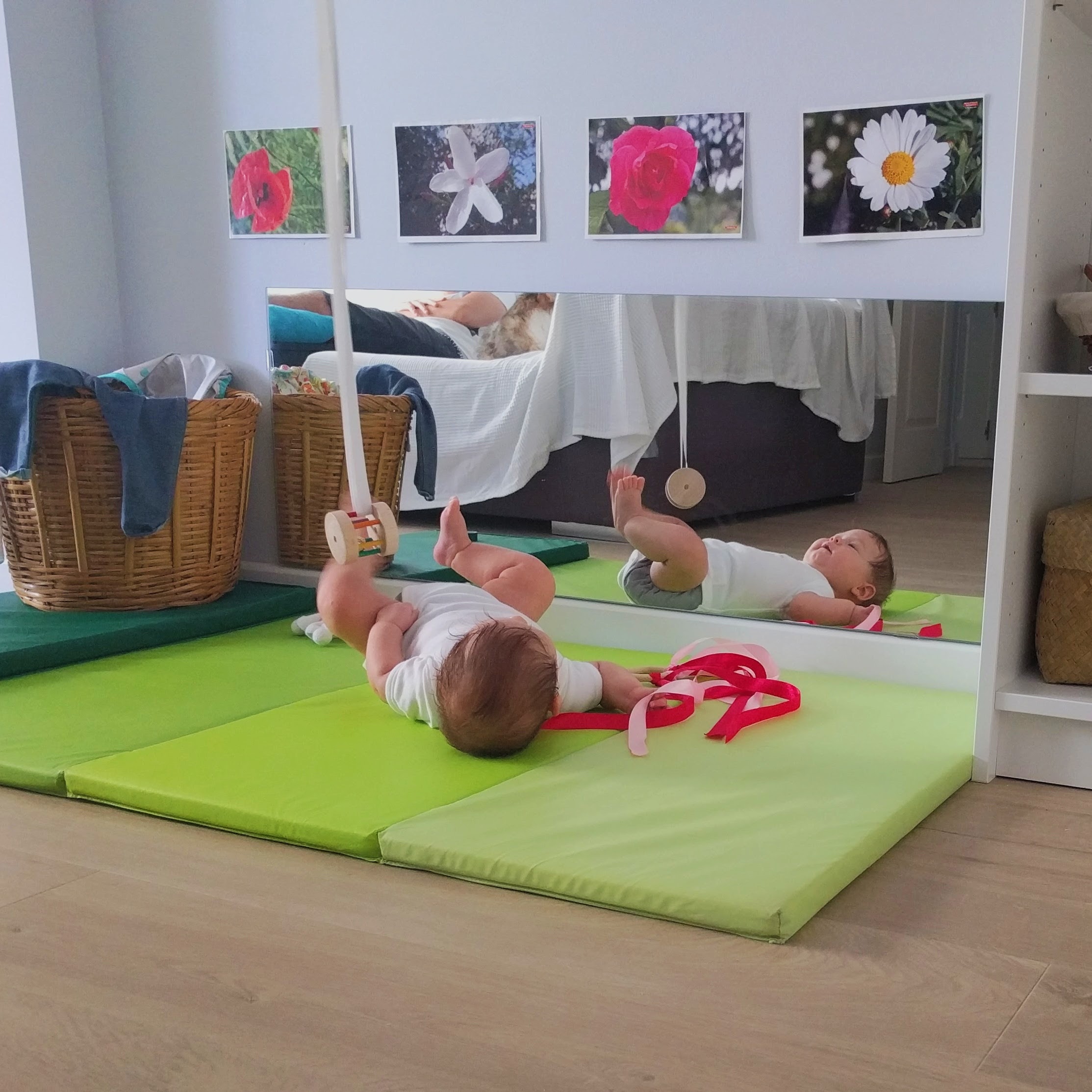 Colchoneta de Ikea: 7 usos Montessori Friendly – mamissori